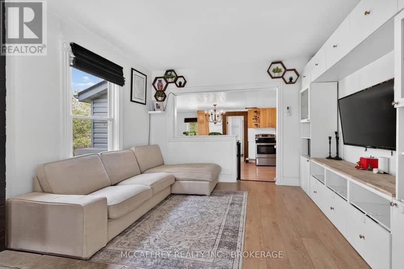 476 Hoards Road — photo 9 of 40
