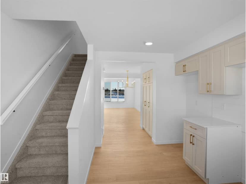 2034 Marquis Wy NE — photo 10 of 19
