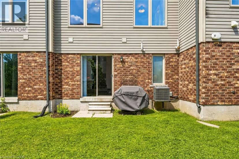 395 LINDEN Drive Unit# 2 — photo 22 of 24
