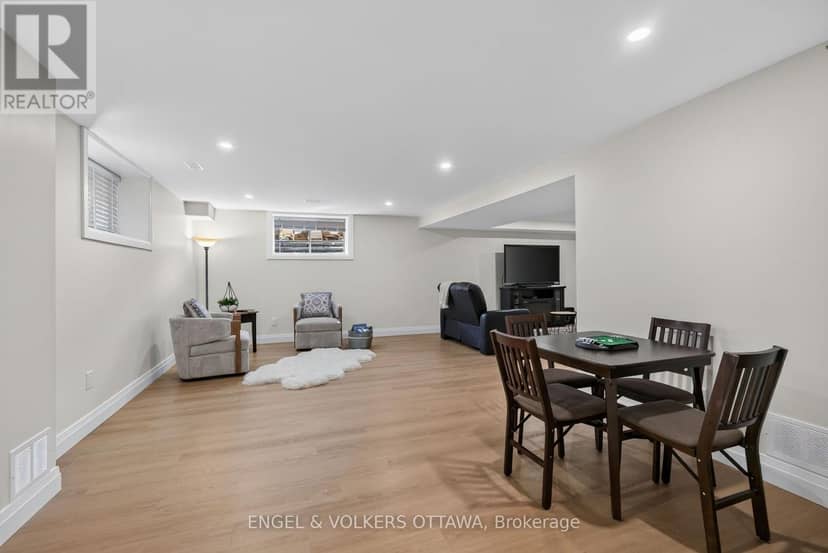 537 Anchor Circle — photo 39 of 40