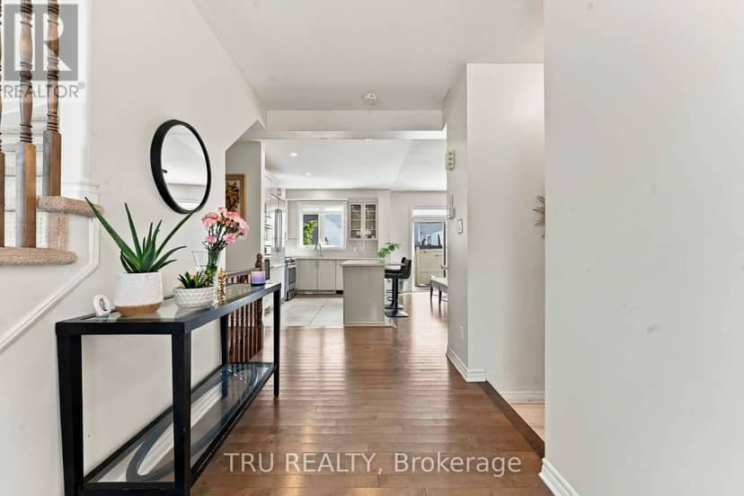 357 Lamarche Avenue, Ottawa, photo 4