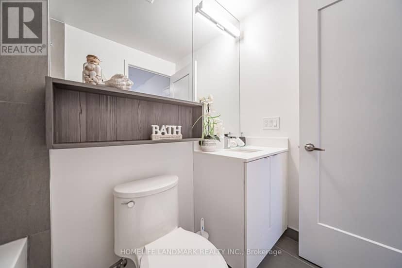 TH-112 - 121 Lower Sherbourne Street — photo 34 of 40