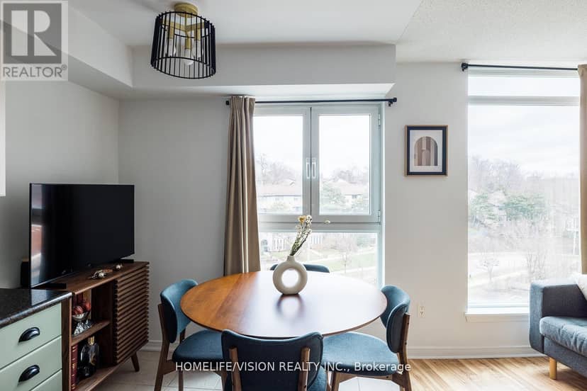 902 - 18 Valley Woods Road, Toronto, photo 3