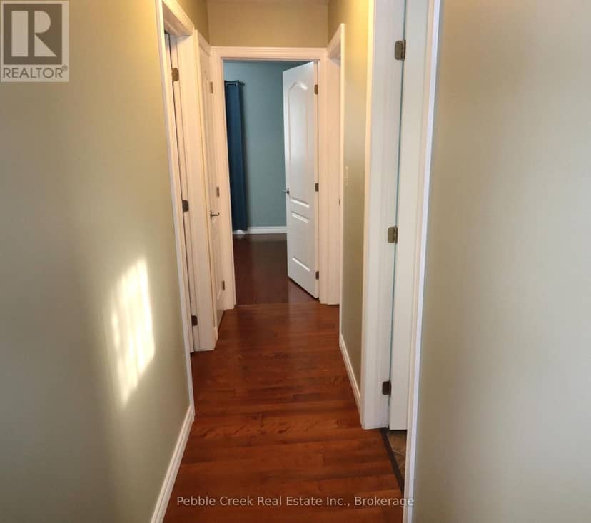 21 Suncoast Drive W — photo 13 of 38