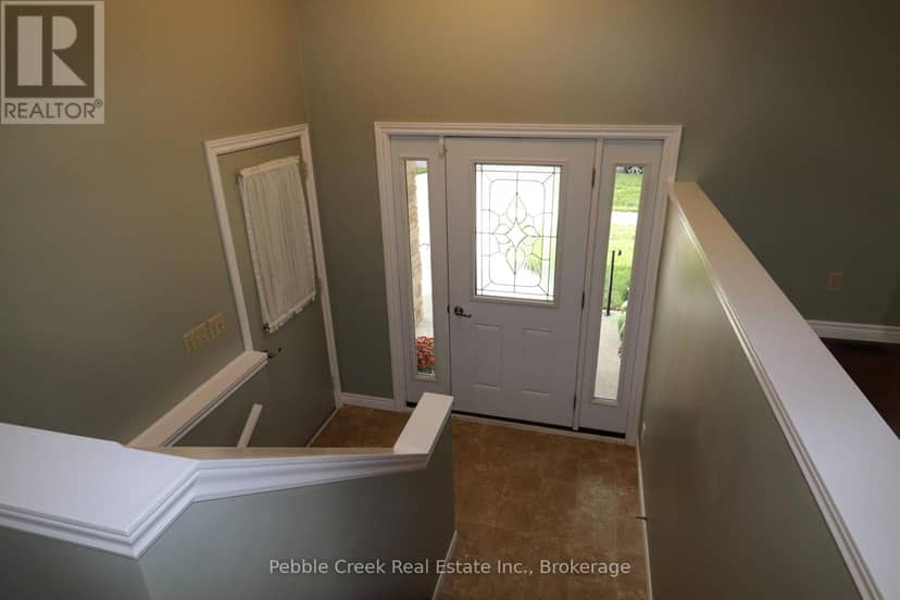 21 Suncoast Drive W — photo 5 of 38