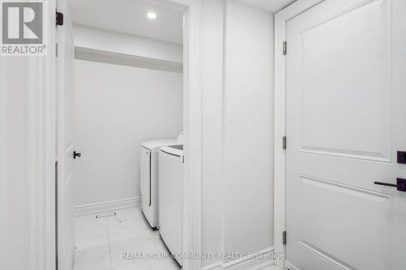 273 Delaney Drive — photo 8 of 40