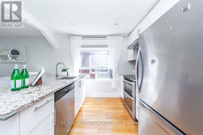 37 Gowan Avenue — photo 14 of 38