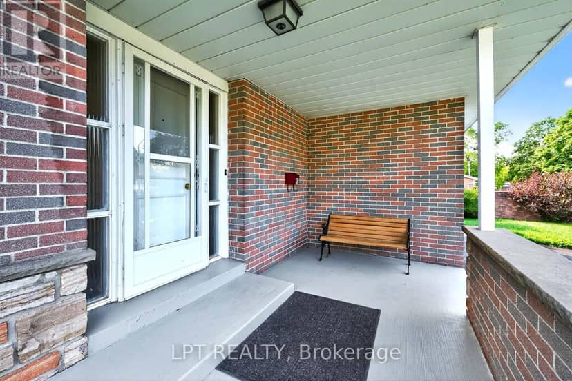 49 Kentish Crescent, Toronto, photo 4
