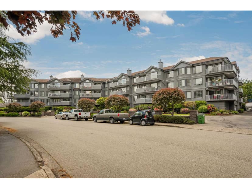 110 5375 205 Street, Langley, photo 2