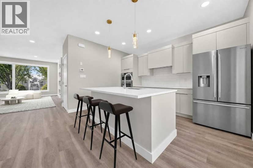925 7 Street S — photo 12 of 34