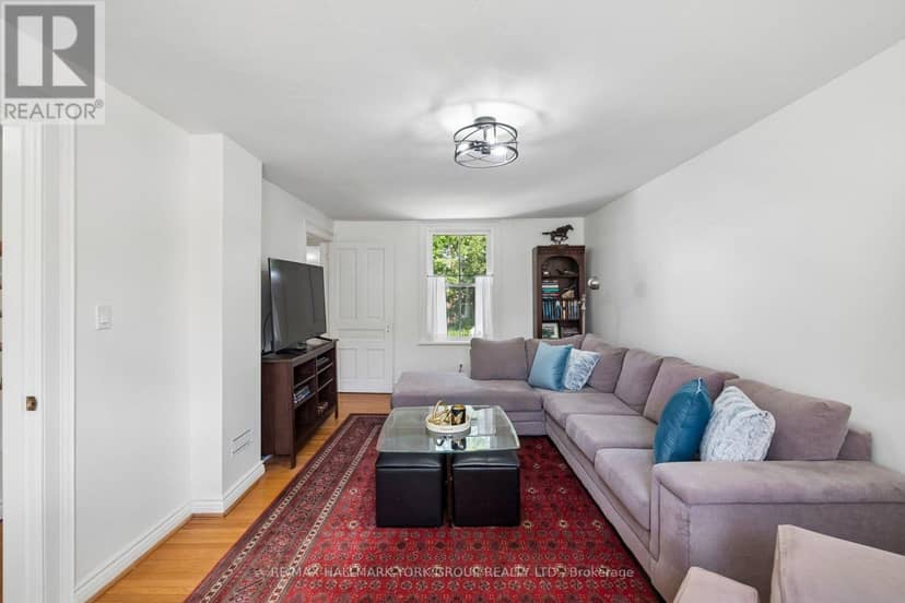 37 Arnold Crescent, Richmond Hill, photo 6
