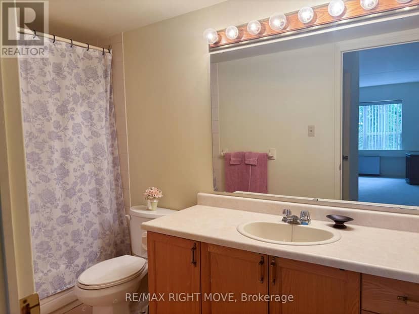 202 - 54 Fittons Road W — photo 19 of 22