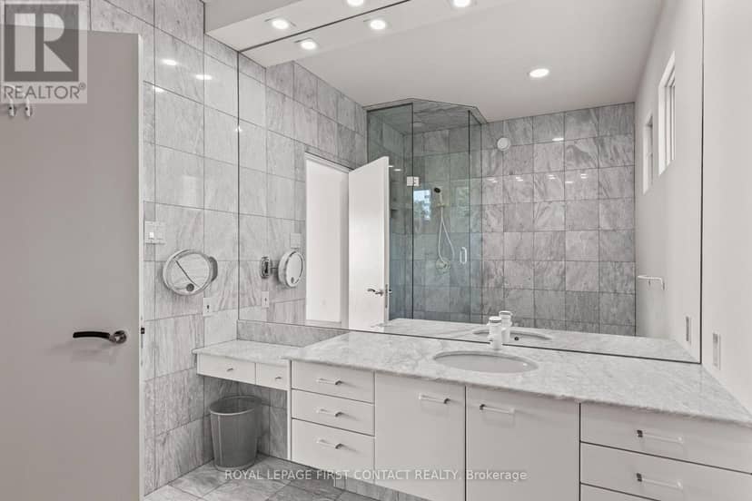 51 Kempenfelt Drive — photo 33 of 40