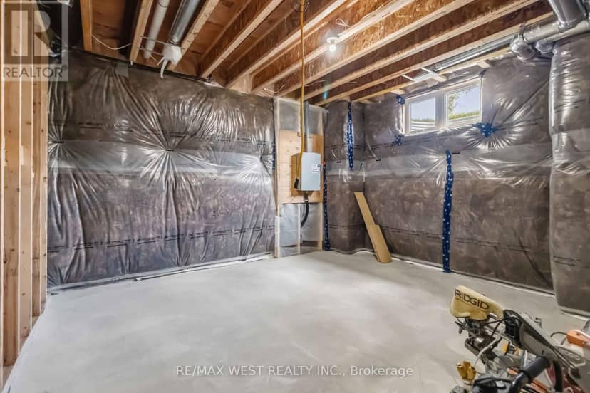 6425 Old Church Road — photo 37 of 40