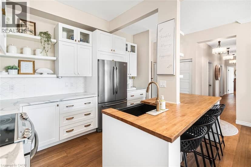 262 DUNDAS Street E Unit# 311, Hamilton