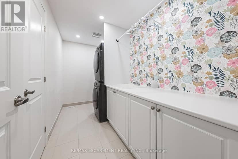 90 Robertson Road — photo 39 of 40