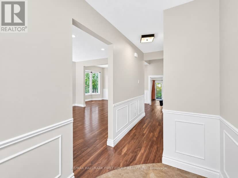 174 Highview Avenue E — photo 3 of 40