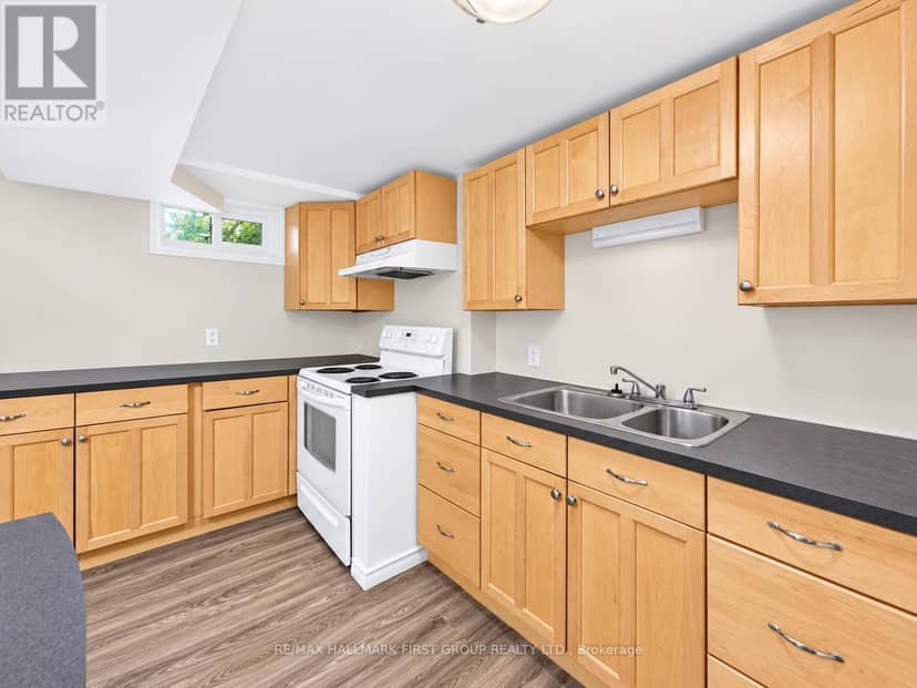 174 Highview Avenue E — photo 32 of 40