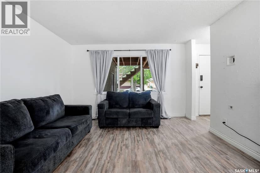 6906 Blakeney DRIVE — photo 17 of 37