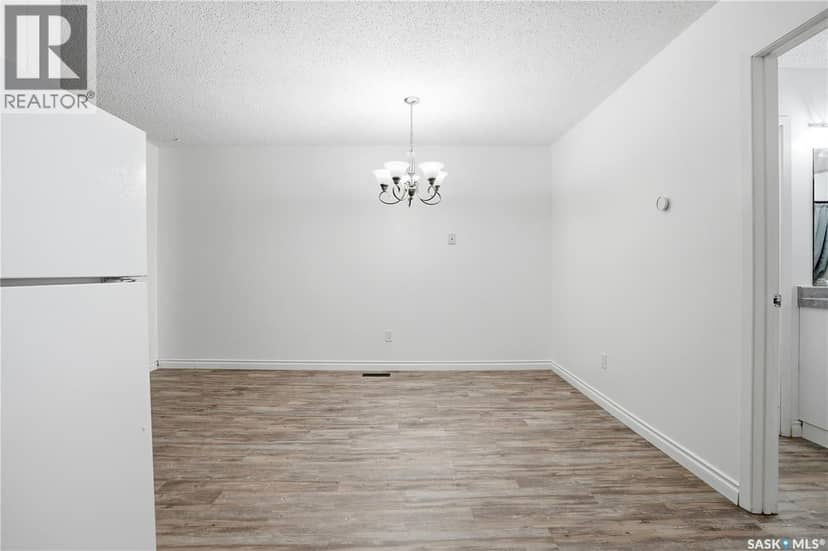 6906 Blakeney DRIVE — photo 22 of 37