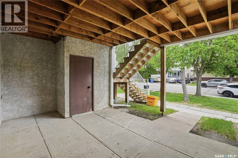 6906 Blakeney DRIVE — photo 34 of 37