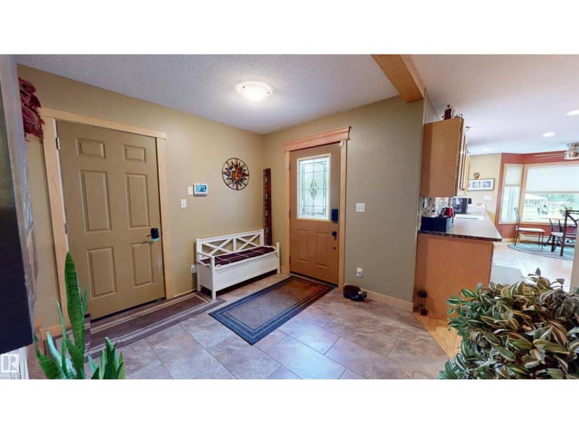 49222 Range Road 92 — photo 17 of 40