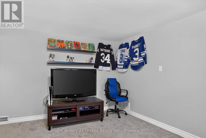 679 Hawley Street — photo 28 of 38