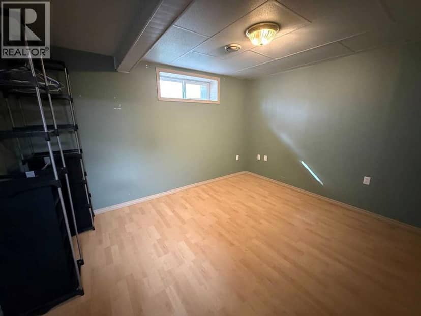 138 wilson Avenue — photo 15 of 20