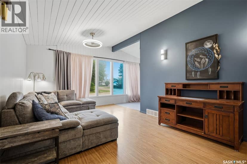 202 Princess AVENUE W, Hafford, photo 4