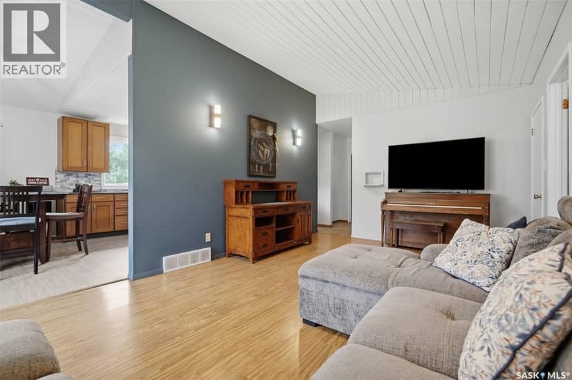 202 Princess AVENUE W, Hafford, photo 6