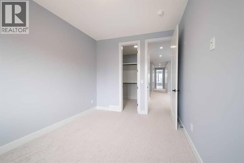 1415 27 Street SW — photo 24 of 40