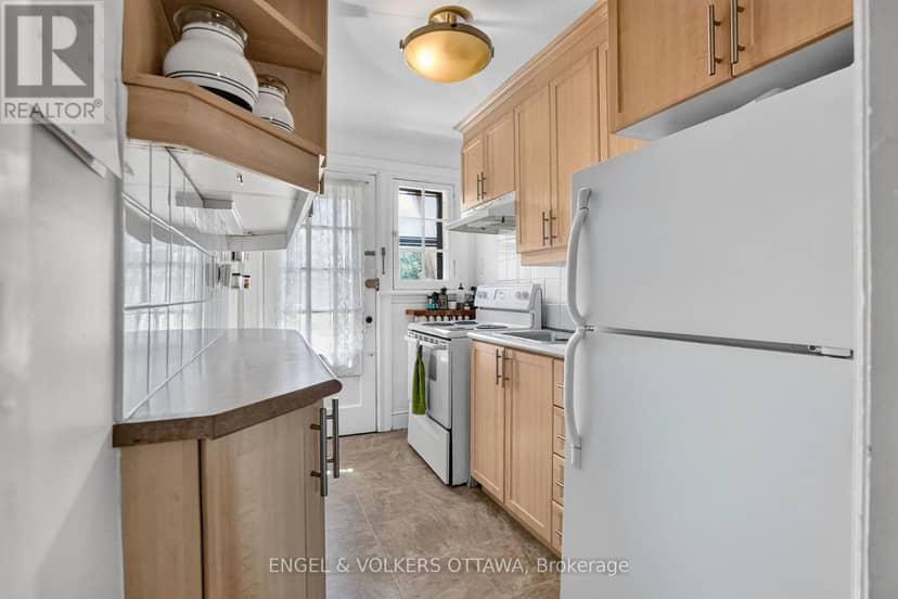 128 Second Avenue — photo 36 of 40