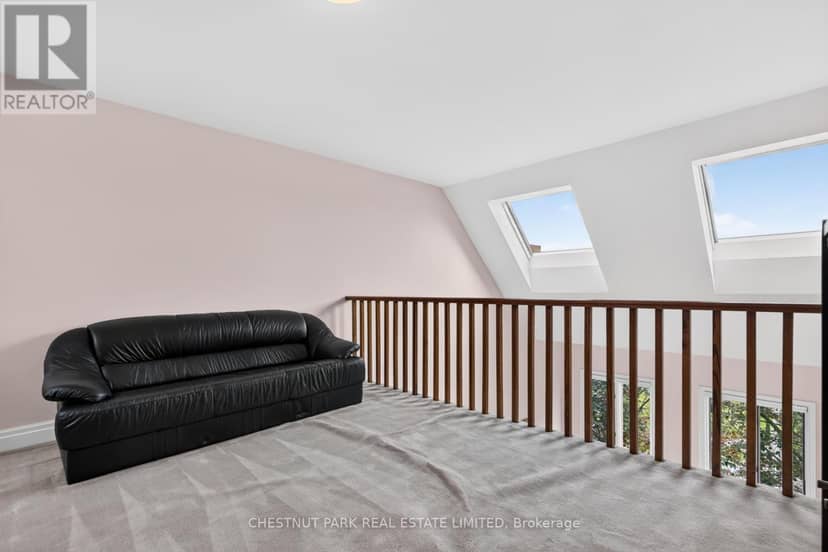 248 Spadina Road — photo 26 of 40