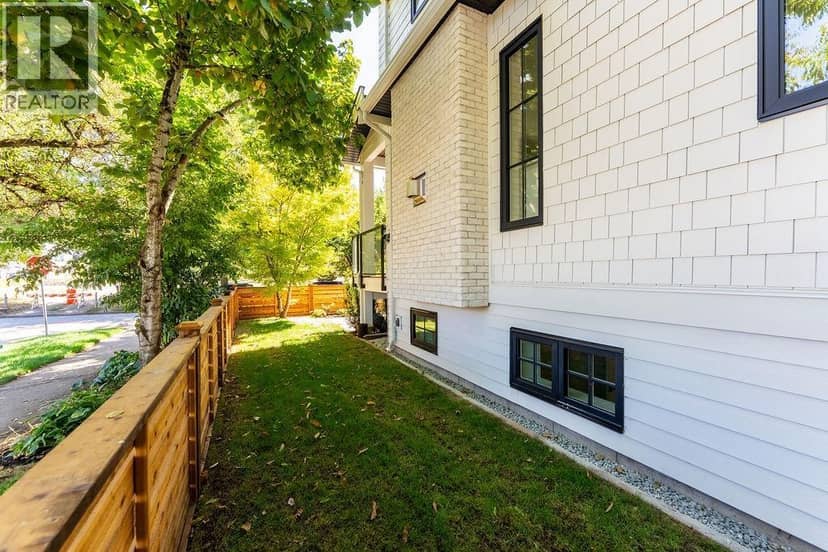 3233 Penticton Street, Vancouver, photo 4