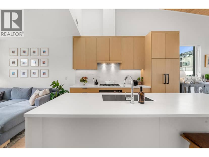 224 650 E 2ND STREET, North Vancouver, photo 8