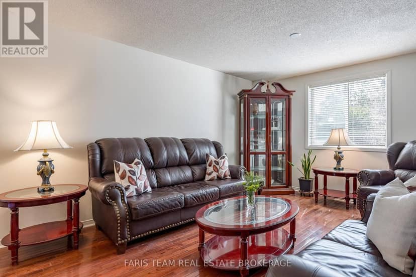 41 Willow Drive — photo 11 of 34