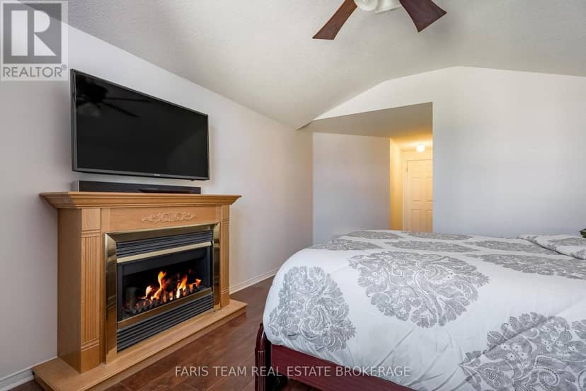 41 Willow Drive — photo 19 of 34