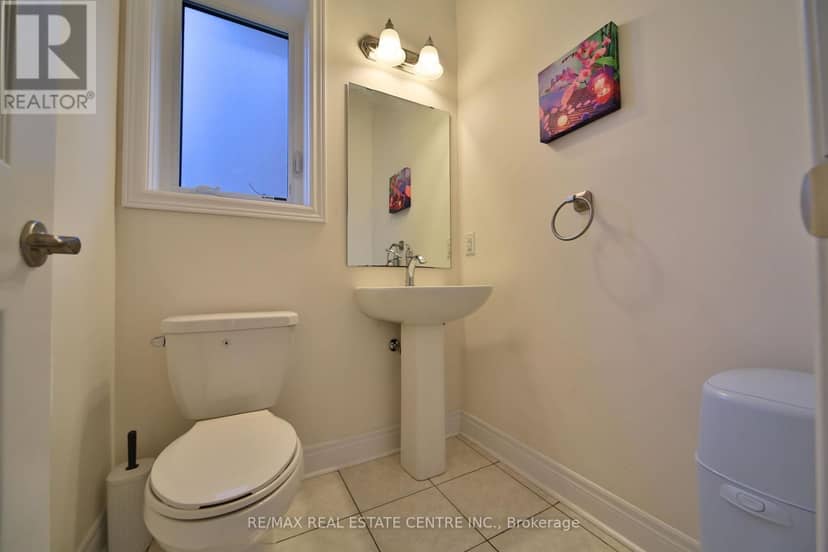 106 Branigan Crescent — photo 11 of 40