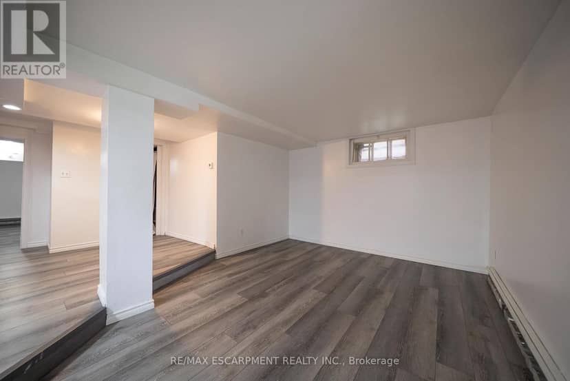 294 Darling Street — photo 13 of 33