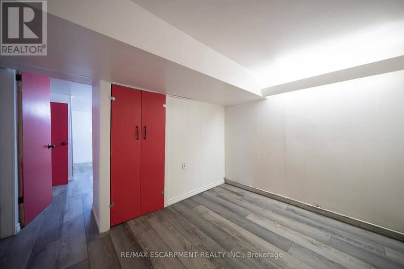 294 Darling Street — photo 16 of 33