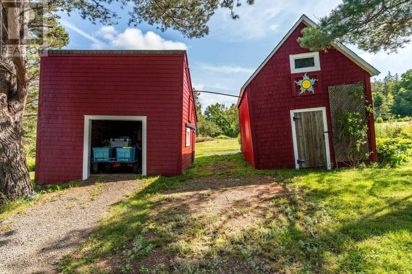 8512 St Croix Cove Road — photo 15 of 40