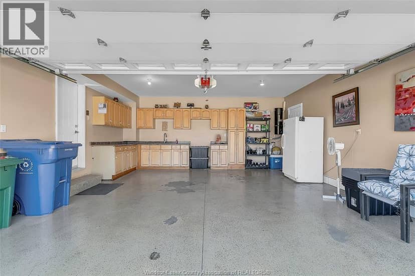 1377 Girard Drive — photo 38 of 40