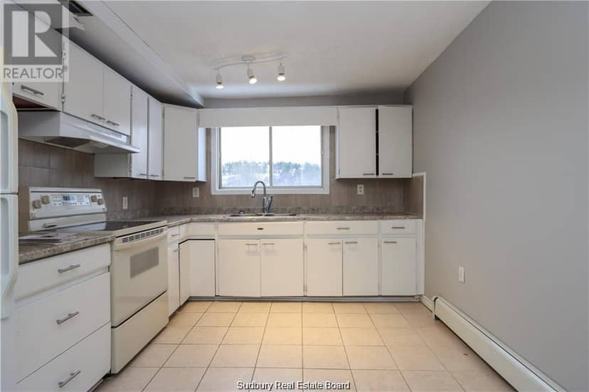 1663 Wendy Street — photo 14 of 40