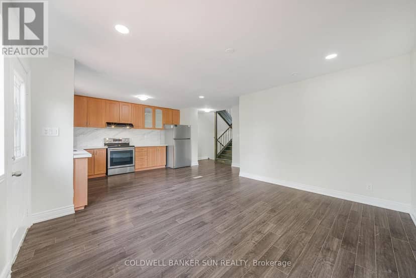 37 1/2 Cumberland Street — photo 12 of 40