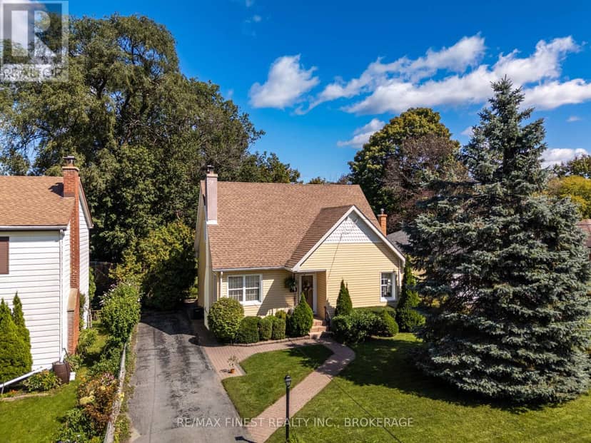 15 Alexander Street — photo 1 of 40