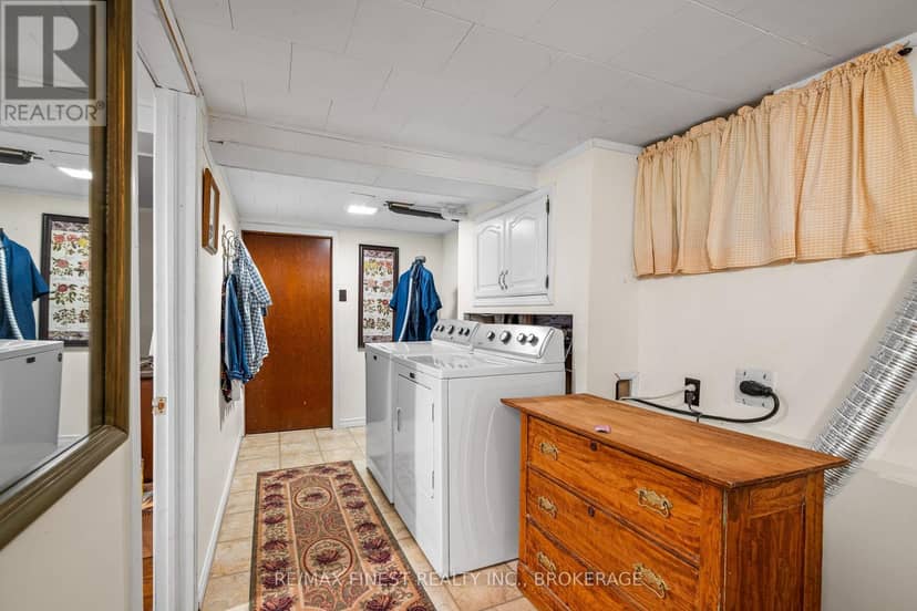 15 Alexander Street — photo 34 of 40