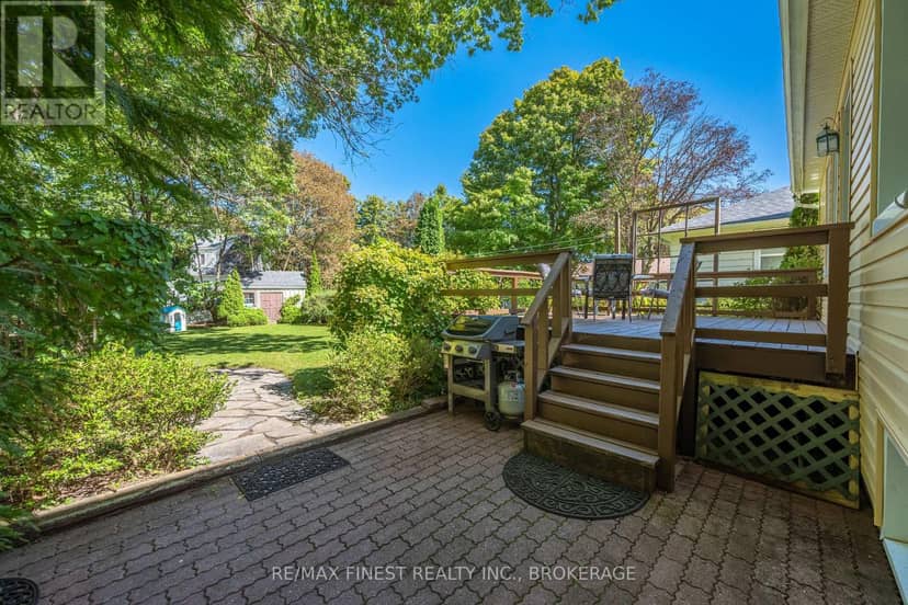 15 Alexander Street — photo 37 of 40