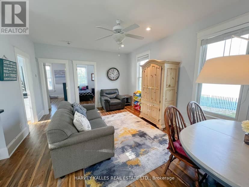 24 Butternut Lane, Prince Edward County, photo 5
