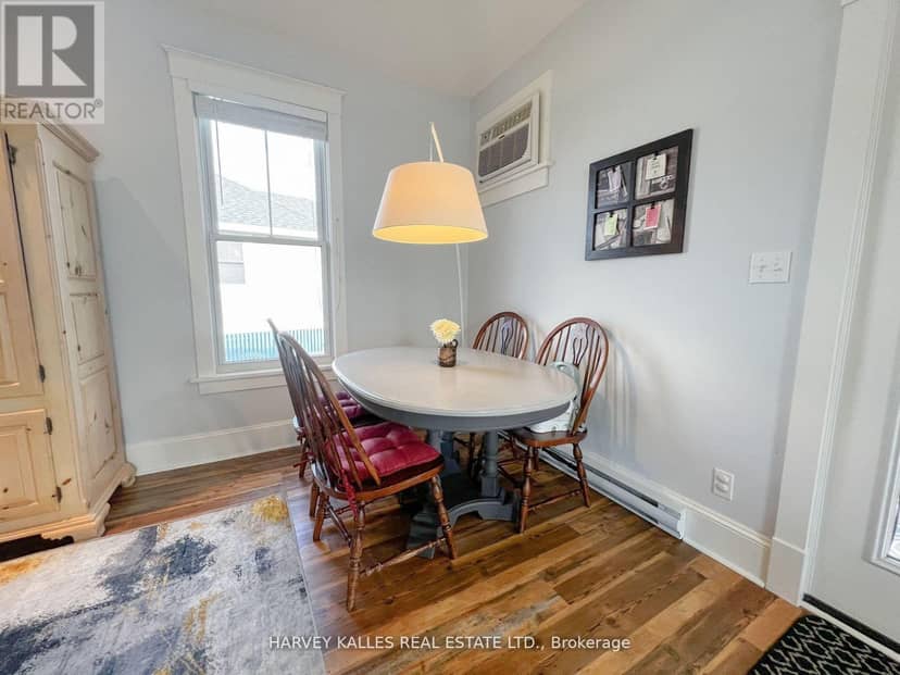 24 Butternut Lane, Prince Edward County, photo 6