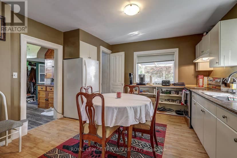54 Barwick Street — photo 32 of 40